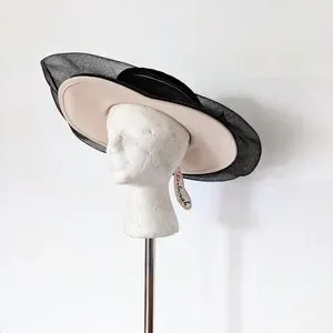 Deborah New York | Accessories | Vintage Deborah New York  display picture 3